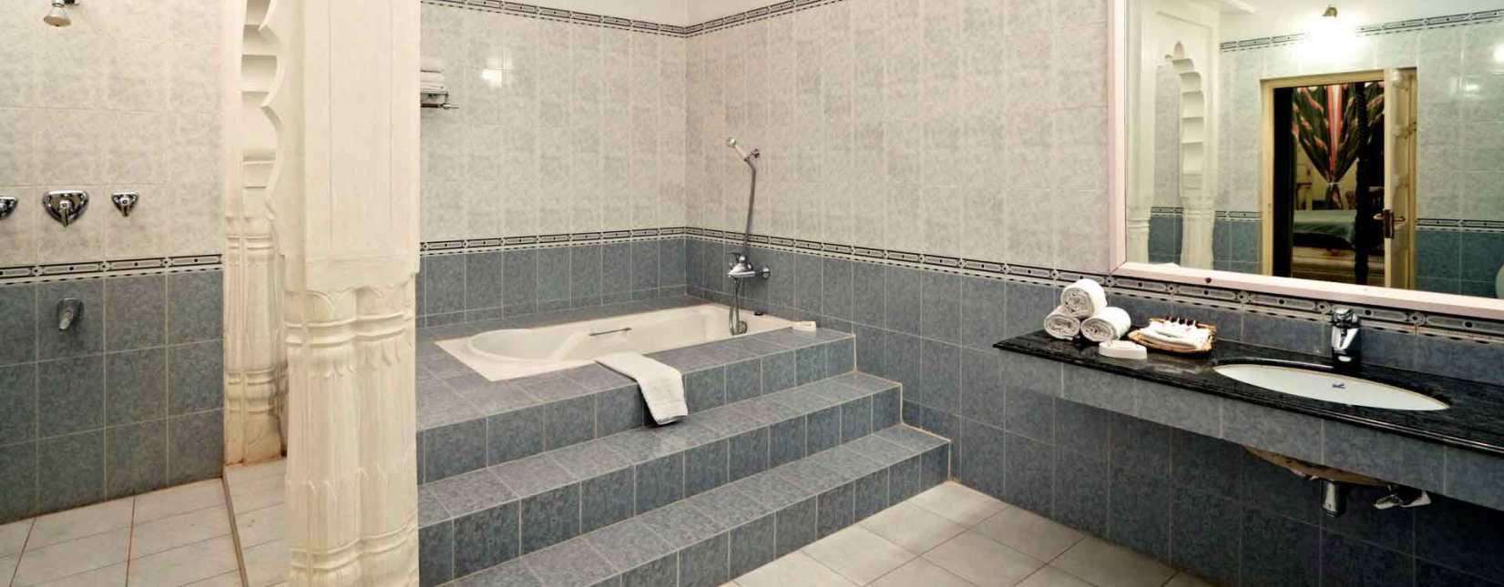 Calippic Hotels Mandawa - CDR - Deluxe Suite